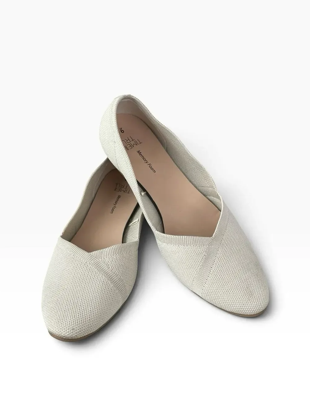 Time and Tru Flats Women 9 Knit Slip On Casual Comfort Memory Foam Cream